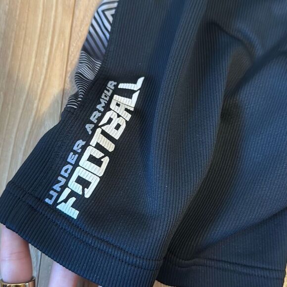 Under armour boys black and gray athletic shorts size medium youth - Picture 10 of 10